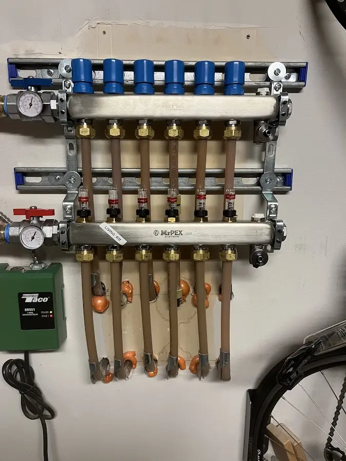 Plumber performing Leak Detection at a residential property in Oceola